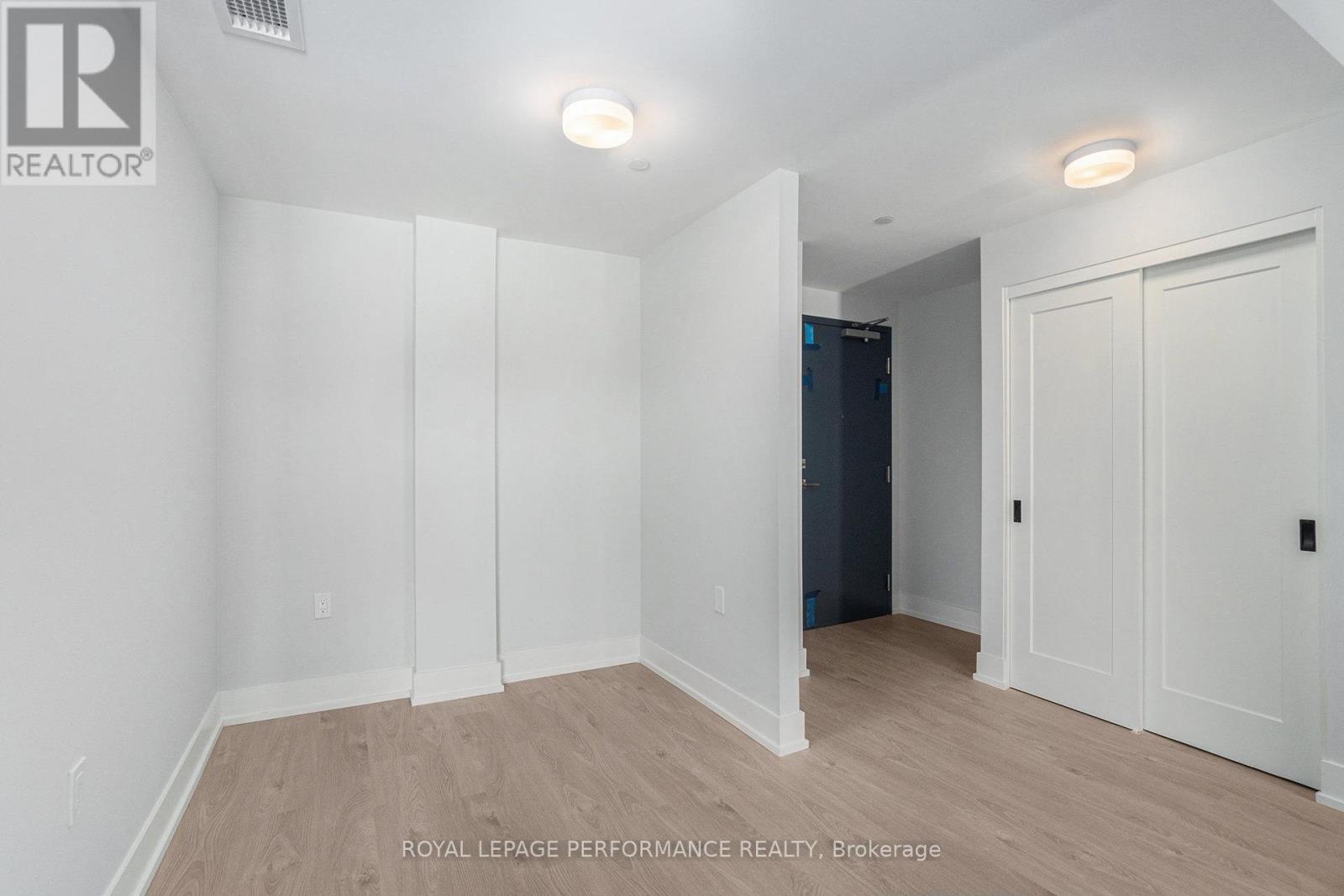 208 - 397 CODD'S ROAD, Ottawa, Ontario, K1K5C7 — Photo 10