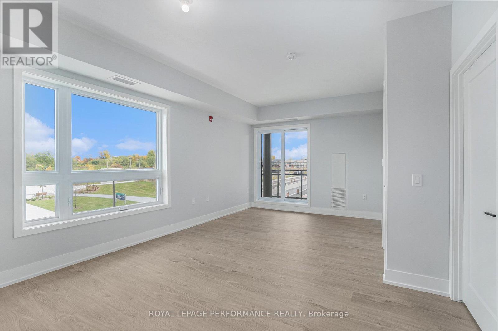 208 - 397 CODD'S ROAD, Ottawa, Ontario, K1K5C7 — Photo 11