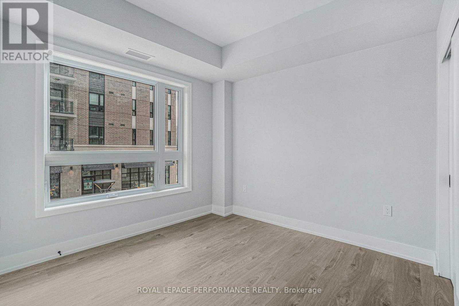 208 - 397 CODD'S ROAD, Ottawa, Ontario, K1K5C7 — Photo 6