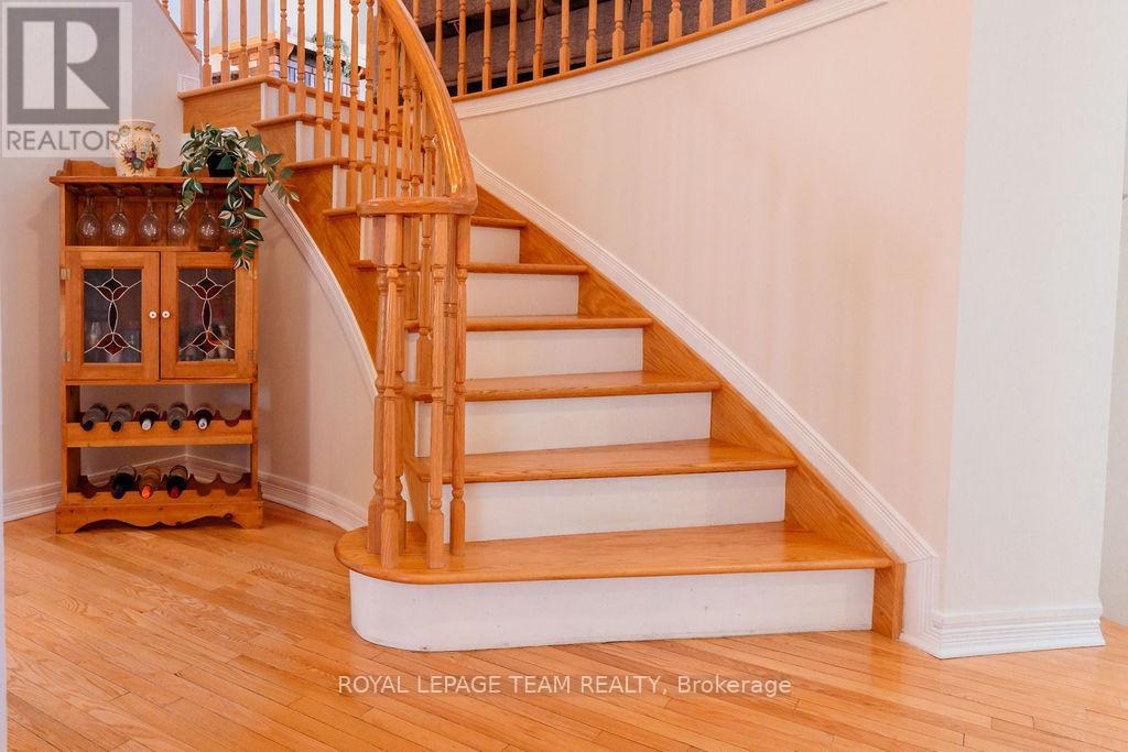 16 PICKWICK DRIVE, Ottawa, Ontario, K2J3G1 — Photo 18