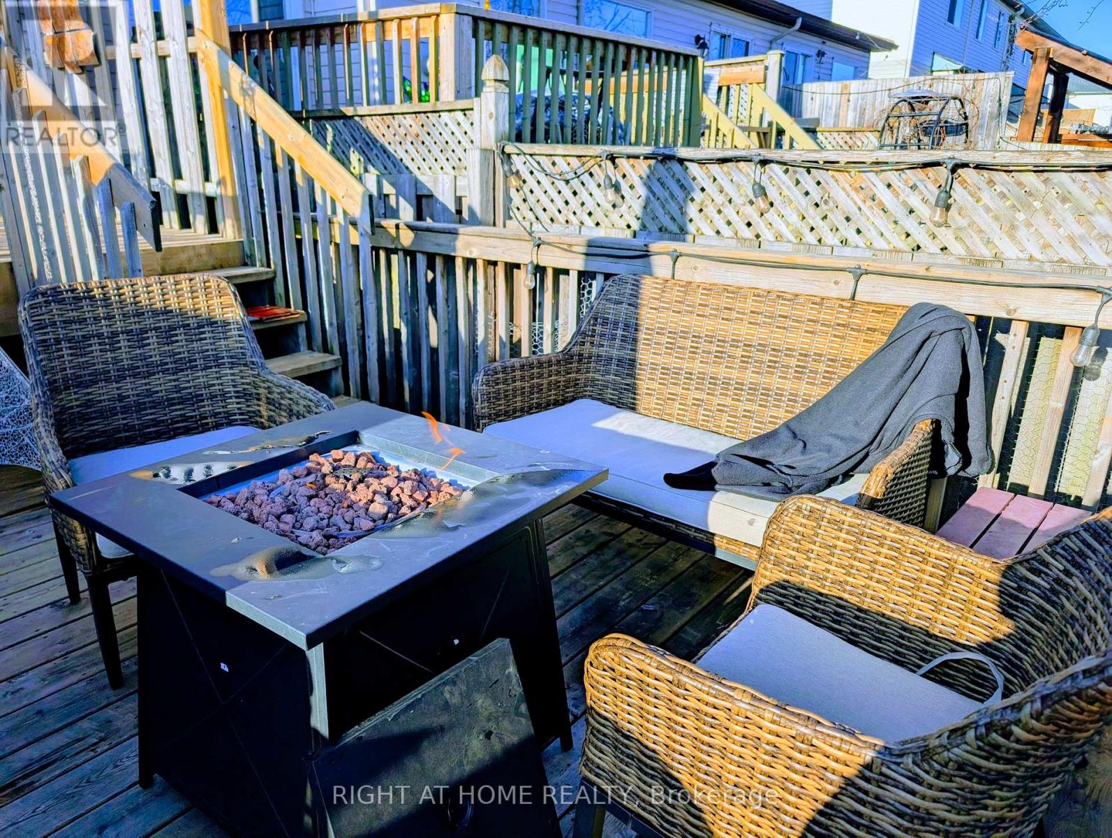 2034 P AVENUE, Ottawa, Ontario, K1G6G7 — Photo 42