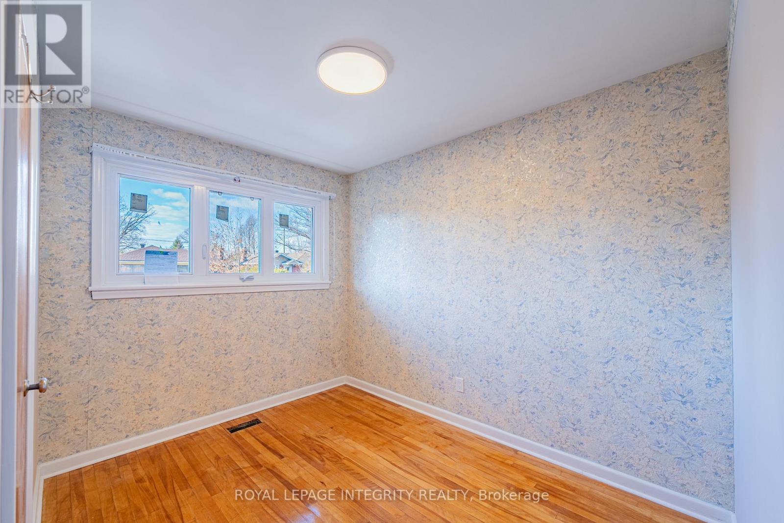 1746 - A GAGE CRESCENT, Ottawa, Ontario, K2C0Z9 — Photo 14