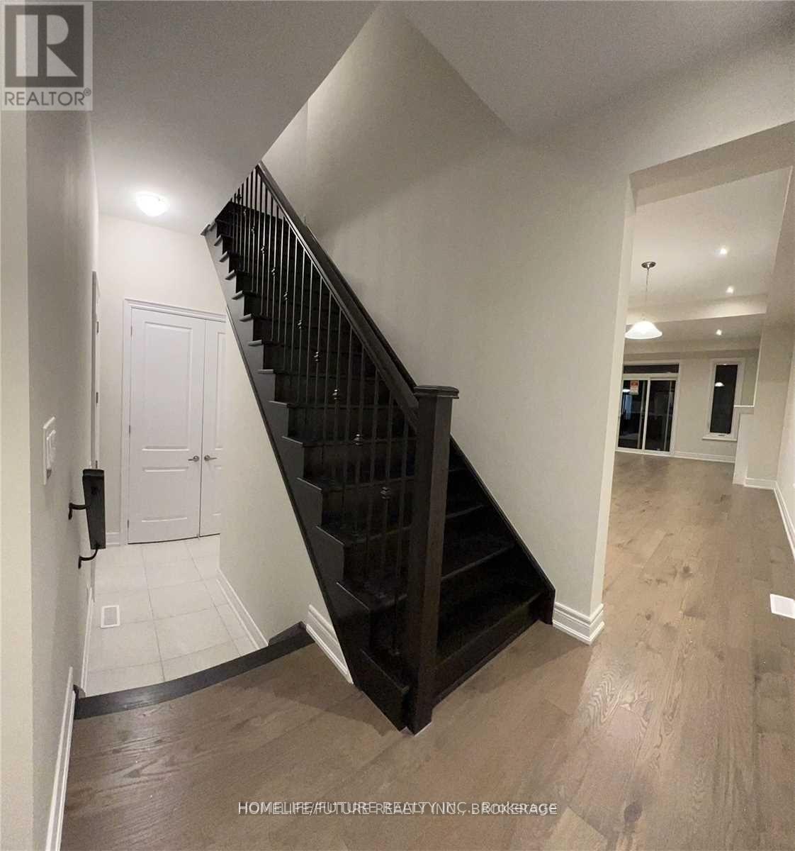 46 GILLIVARY DRIVE, Whitby, Ontario, L1P0C9 — Photo 22