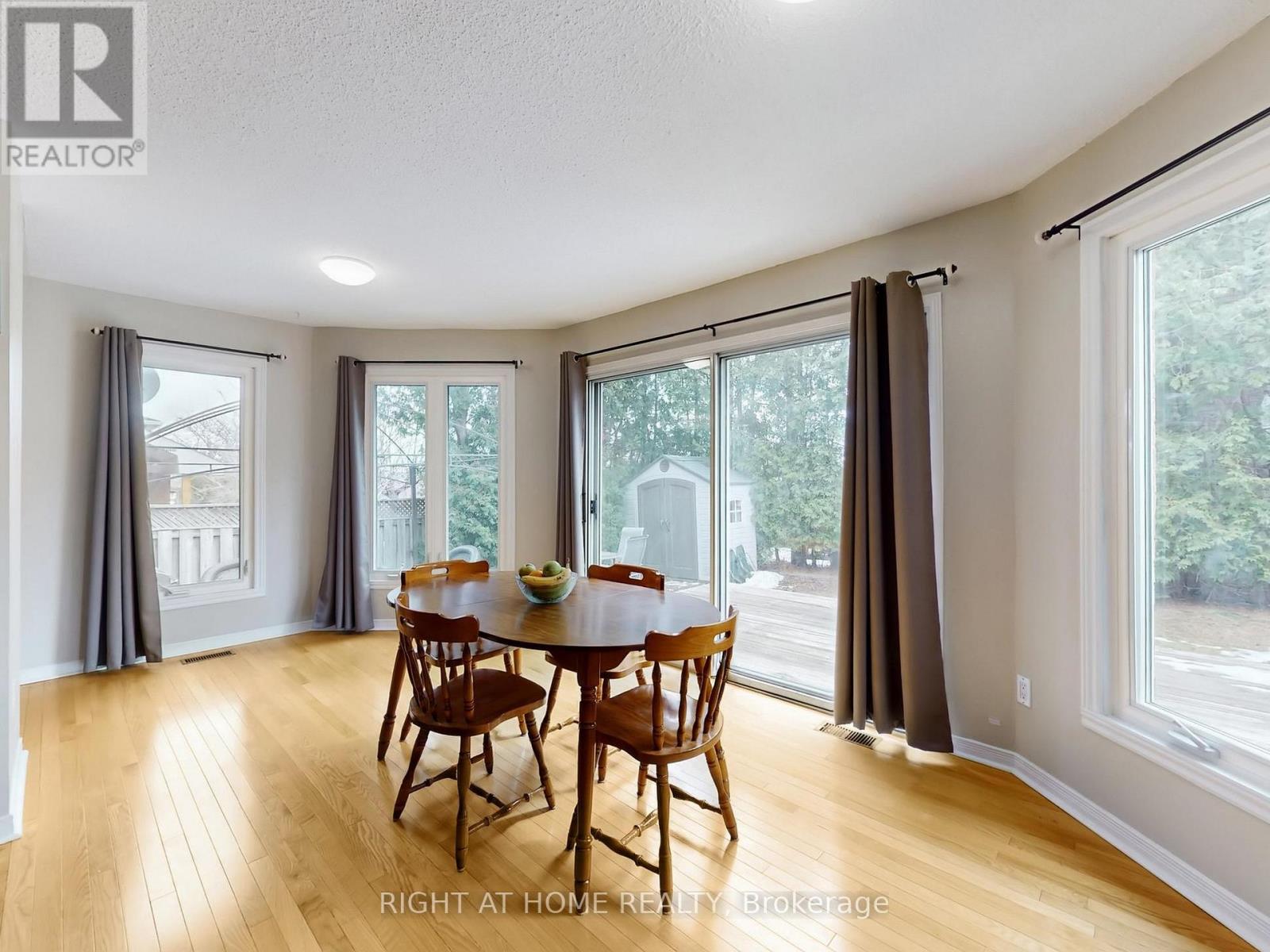 531 STEEPLE HILL, Pickering (Woodlands), Ontario, L1V5Z6 — Photo 13