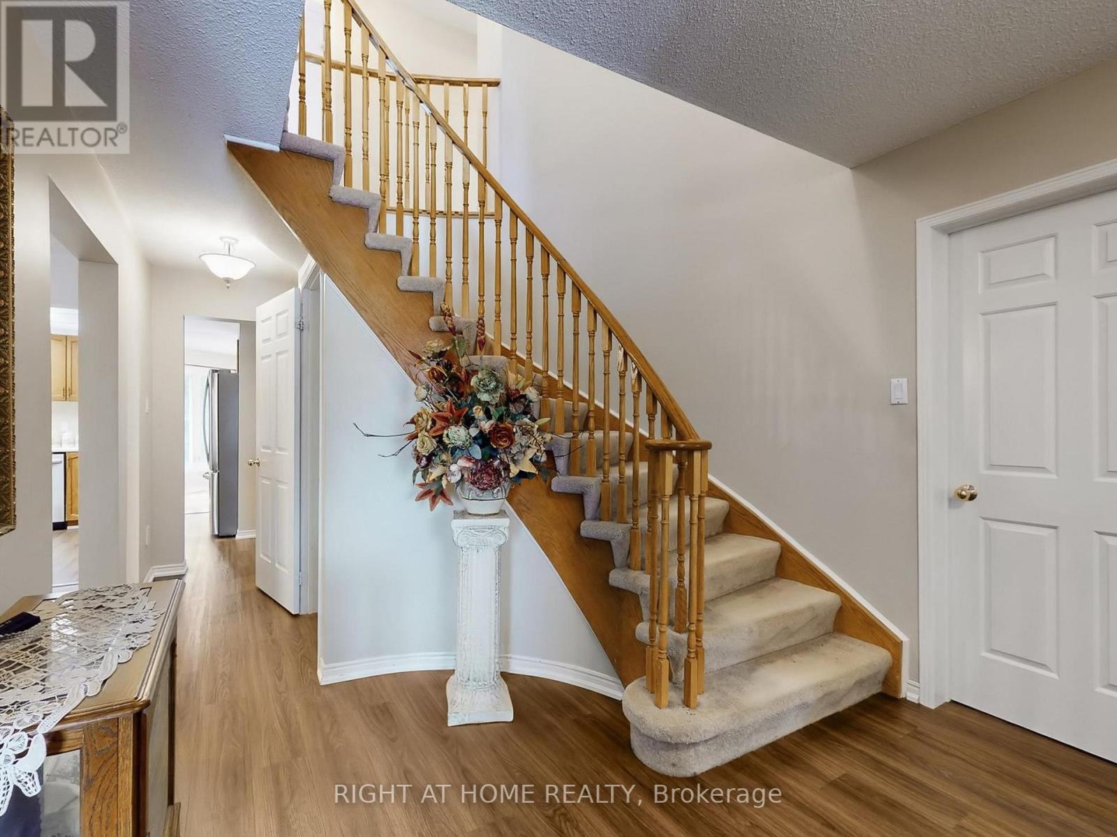 531 STEEPLE HILL, Pickering (Woodlands), Ontario, L1V5Z6 — Photo 17