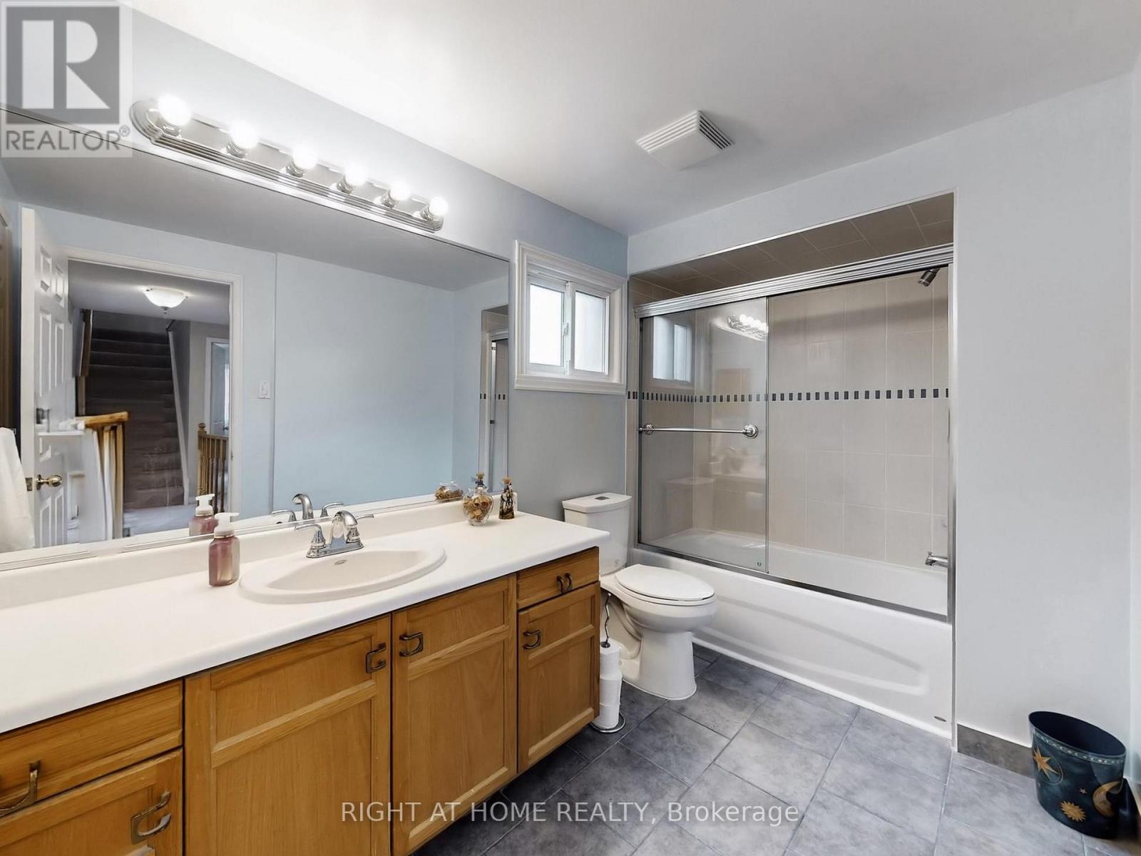 531 STEEPLE HILL, Pickering (Woodlands), Ontario, L1V5Z6 — Photo 23