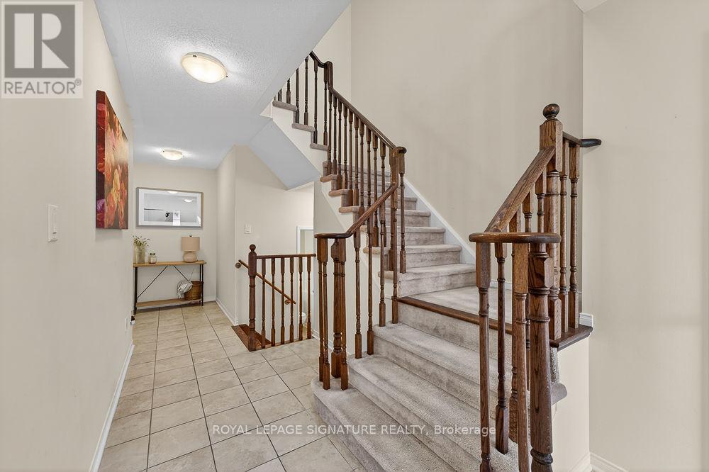 787 MCCUE DRIVE, Oshawa (Taunton), Ontario, L1K0R1 — Photo 3
