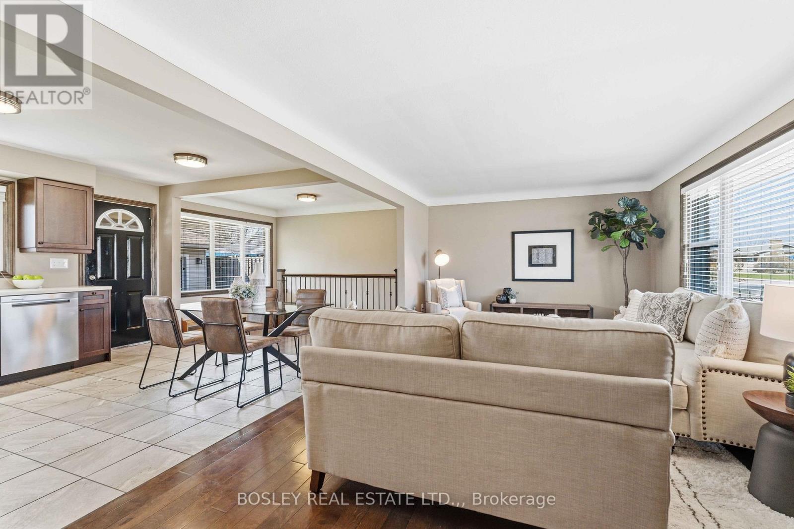 5009 AMELIA CRESCENT, Niagara Falls (Cherrywood), Ontario, L2E5C4 — Photo 11