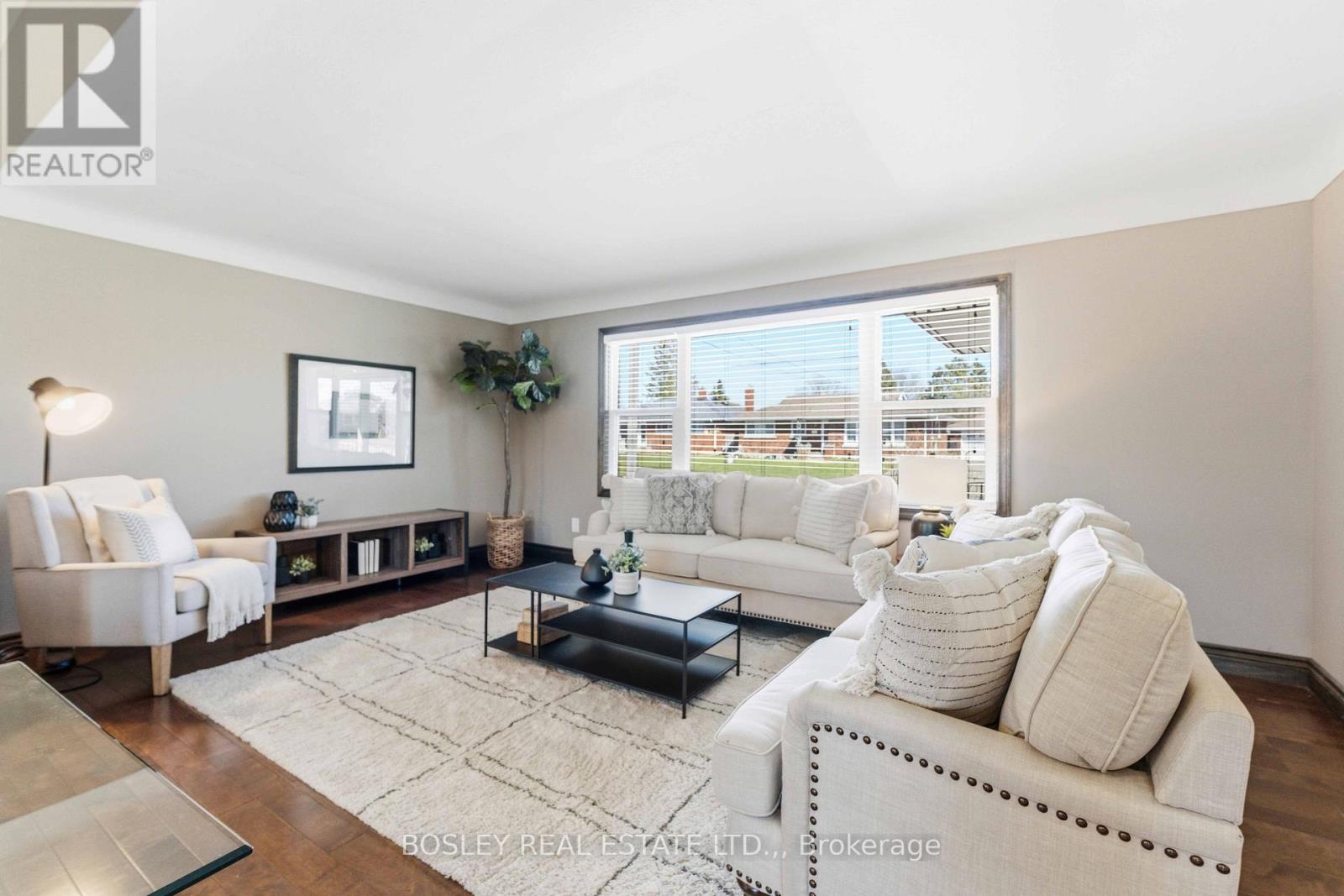 5009 AMELIA CRESCENT, Niagara Falls (Cherrywood), Ontario, L2E5C4 — Photo 3