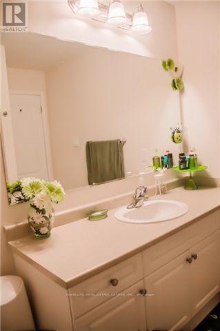 45 LOTHBURY DRIVE, Brampton (Northwest Brampton), Ontario, L7A4G6 — Photo 14