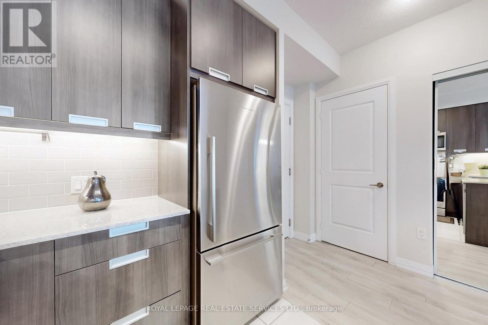 615 - 35 WATERGARDEN DR. DRIVE, Mississauga (Hurontario), Ontario, L5R0G8 — Photo 14