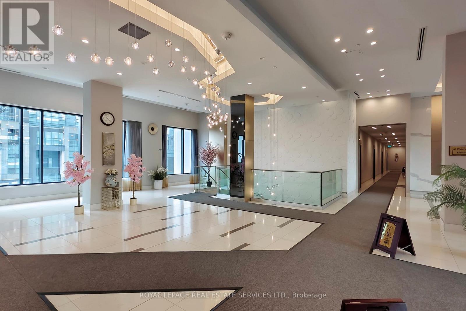 615 - 35 WATERGARDEN DR. DRIVE, Mississauga (Hurontario), Ontario, L5R0G8 — Photo 3