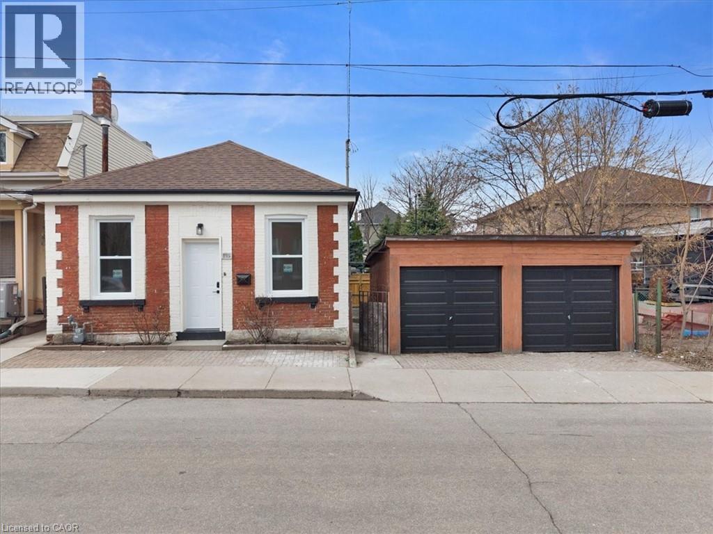 215 RAY Street N, Hamilton, Ontario, L8R2Y3 — Photo 30