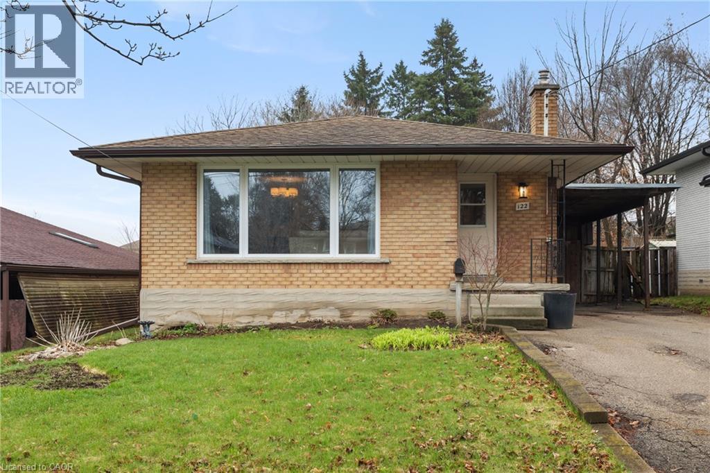 122 SWEETBRIAR Drive, Kitchener, Ontario, N2M4S6 — Photo 3