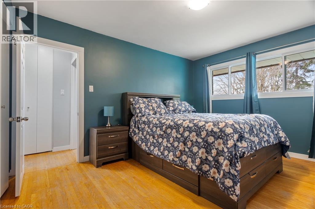 122 SWEETBRIAR Drive, Kitchener, Ontario, N2M4S6 — Photo 32