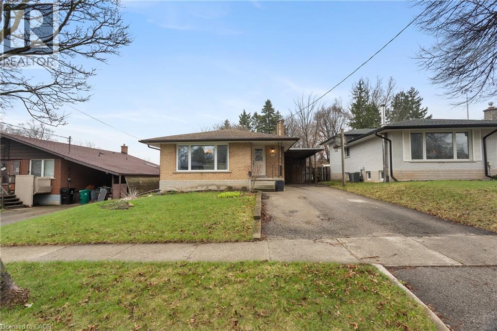 122 SWEETBRIAR Drive, Kitchener, Ontario, N2M4S6 — Photo 4