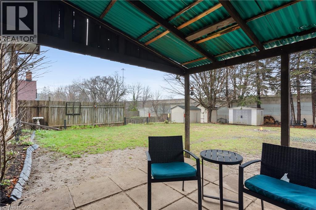 122 SWEETBRIAR Drive, Kitchener, Ontario, N2M4S6 — Photo 45