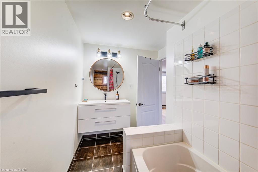 107 ELLIS Avenue, Kitchener, Ontario, N2H4G8 — Photo 36