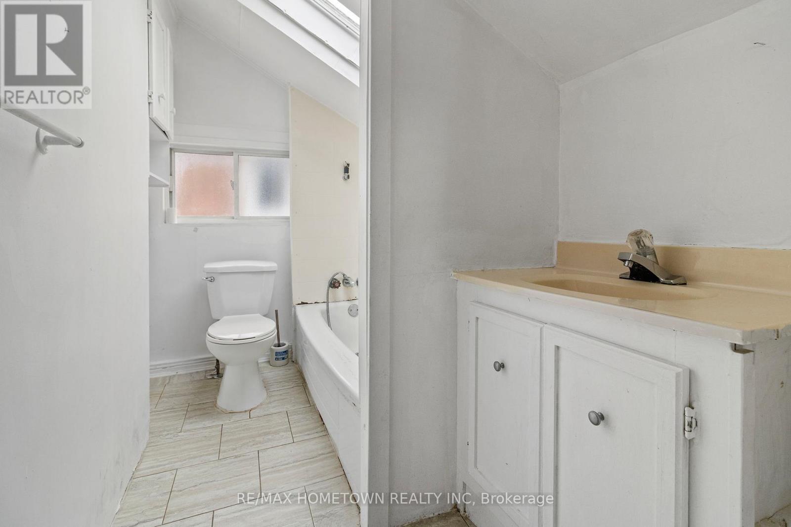 93 PERTH STREET, Brockville, Ontario, K6V5C8 — Photo 15