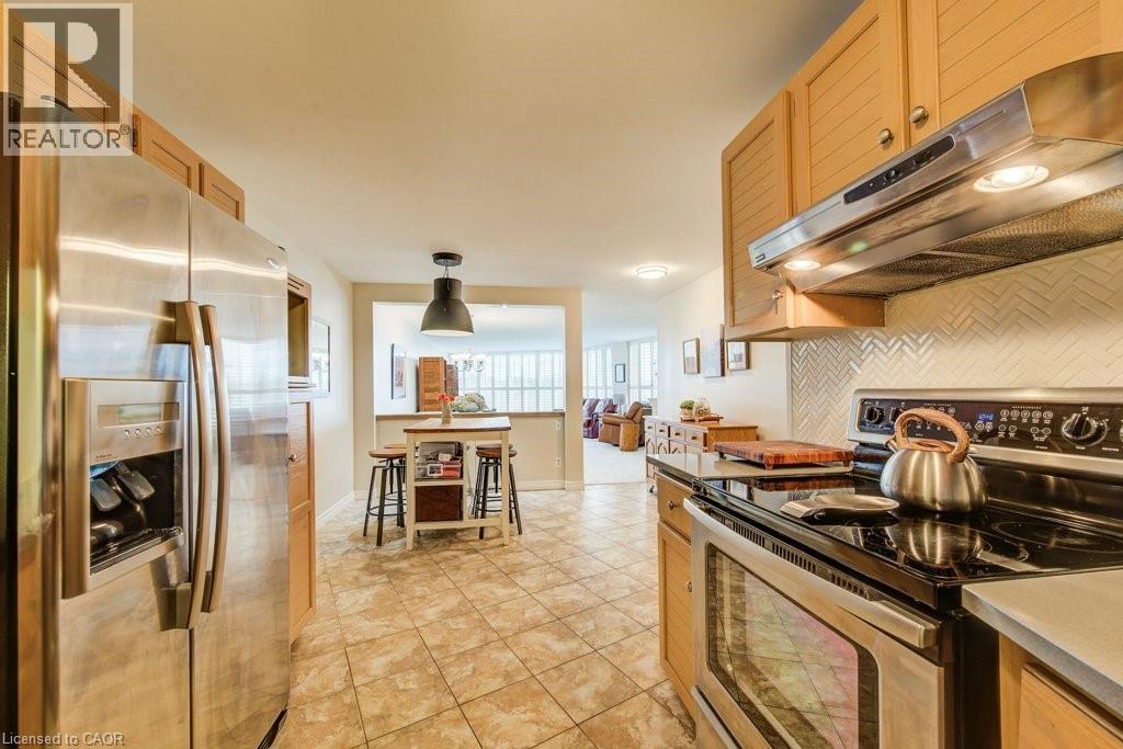 24 MARILYN Drive Unit# 704, Guelph, Ontario, N1H8E9 — Photo 10