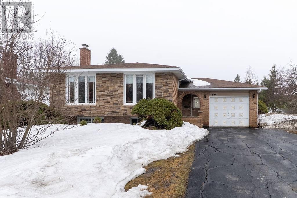 1907 Overbrook Crescent, Greater Sudbury, Ontario, P3E5H2 — Photo 18