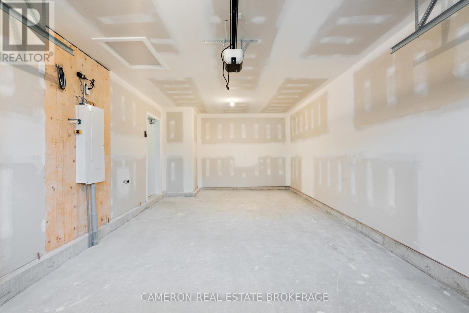 10 WHITTAKER CRESCENT, Cornwall, Ontario, K6H0J6 — Photo 19