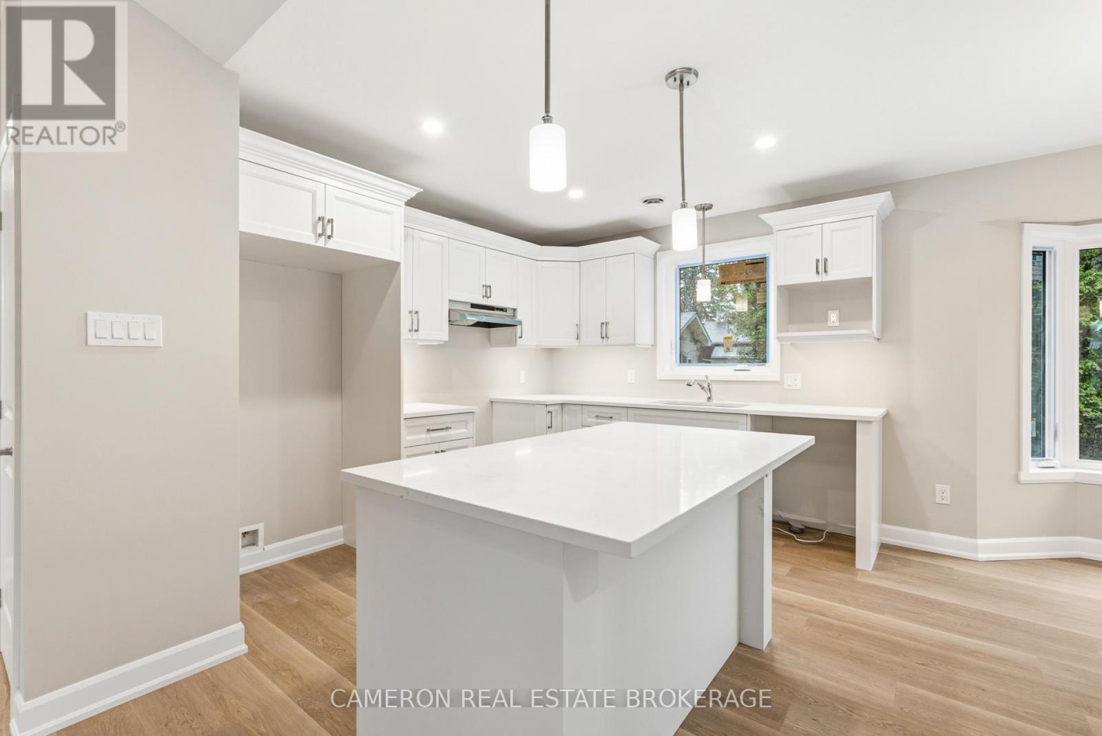 10 WHITTAKER CRESCENT, Cornwall, Ontario, K6H0J6 — Photo 6