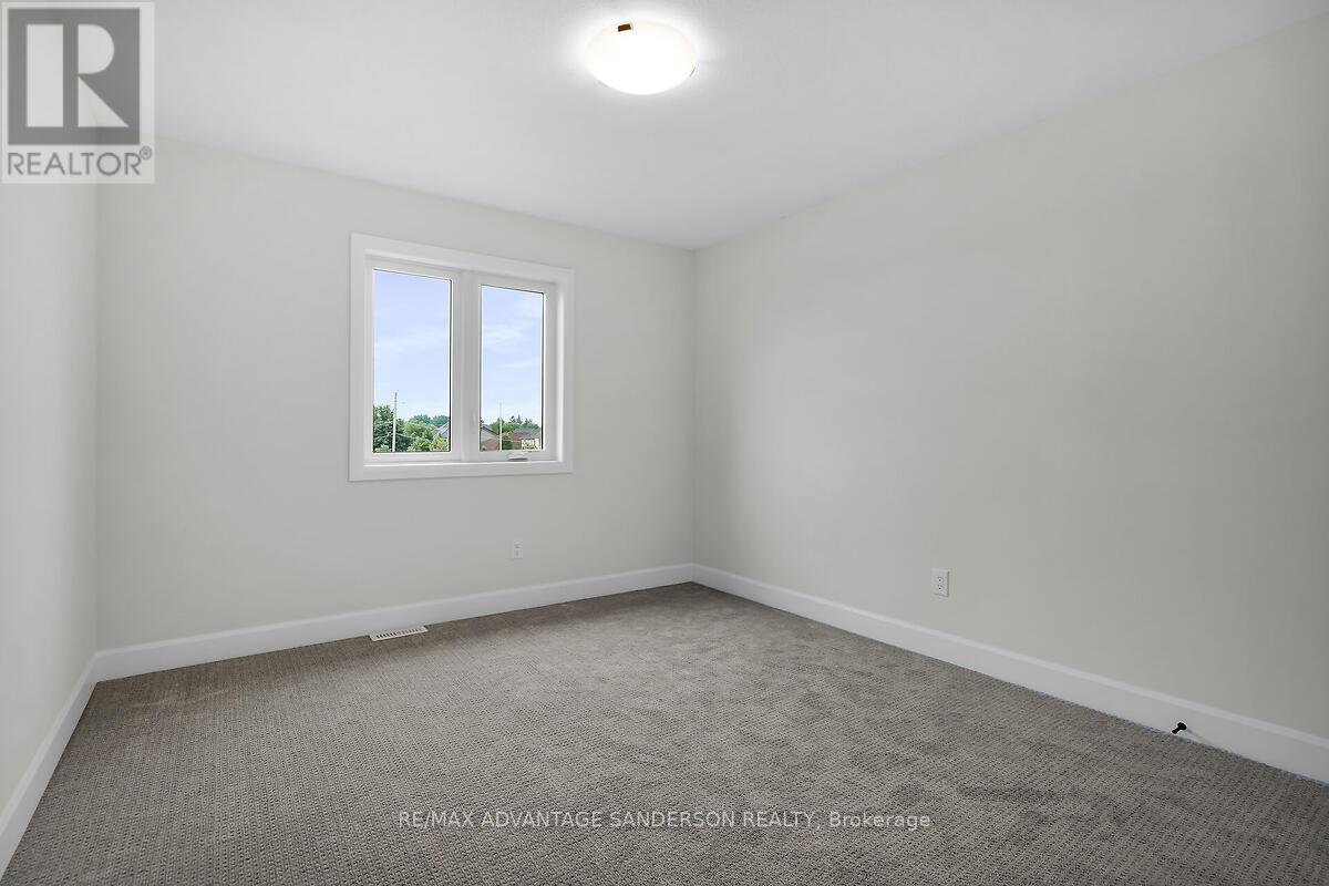 171 BOWMAN DRIVE, Middlesex Centre (Ilderton), Ontario, N0M2A0 — Photo 32