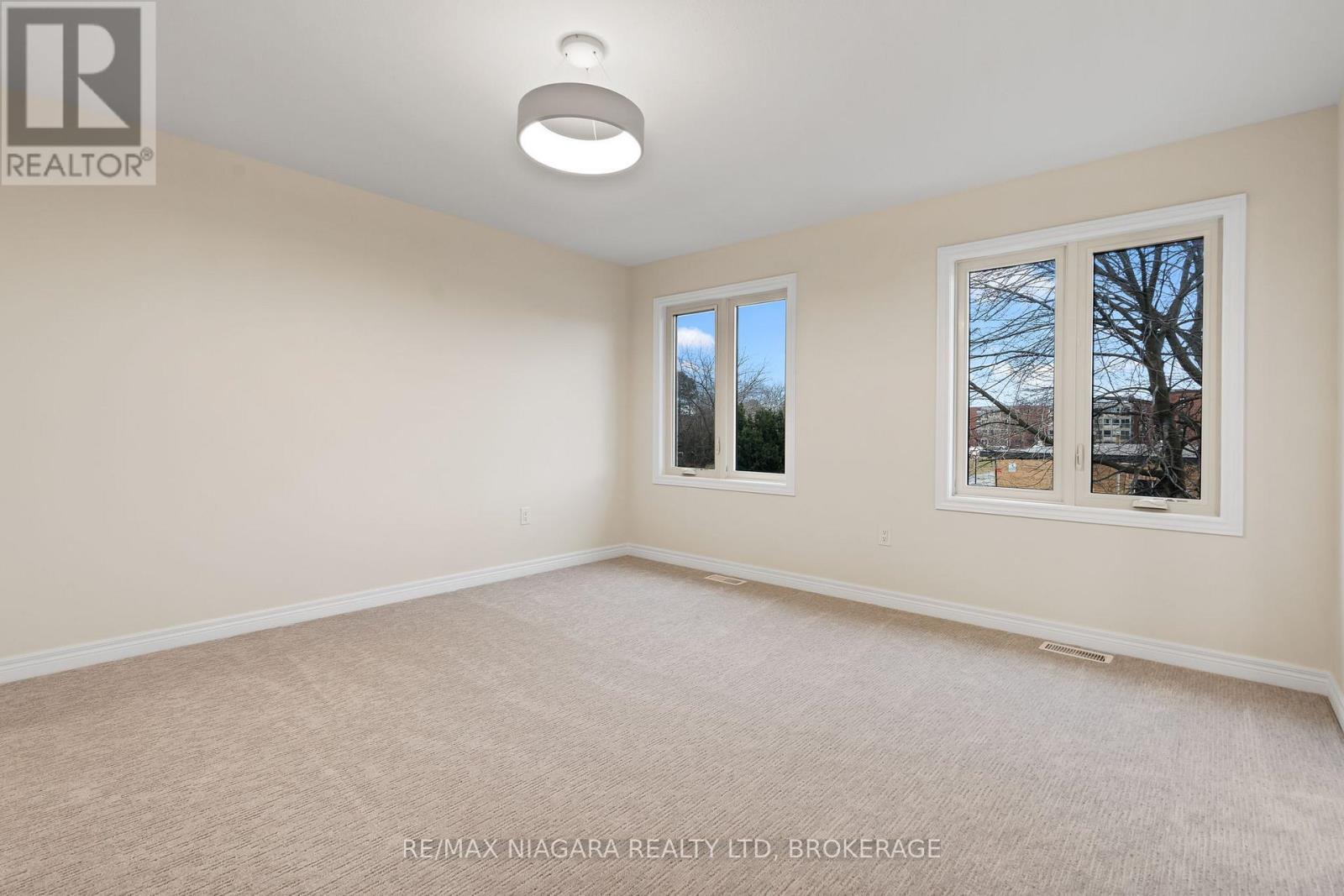 B - 427 VINE STREET, St. Catharines (Vine/Linwell), Ontario, L2M3S6 — Photo 15