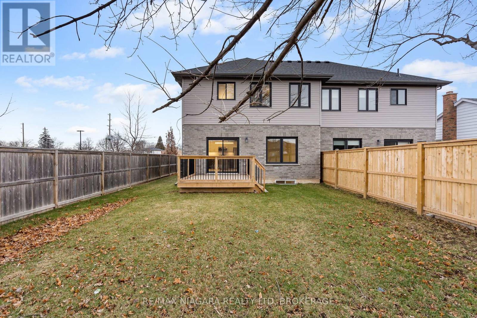 B - 427 VINE STREET, St. Catharines (Vine/Linwell), Ontario, L2M3S6 — Photo 26