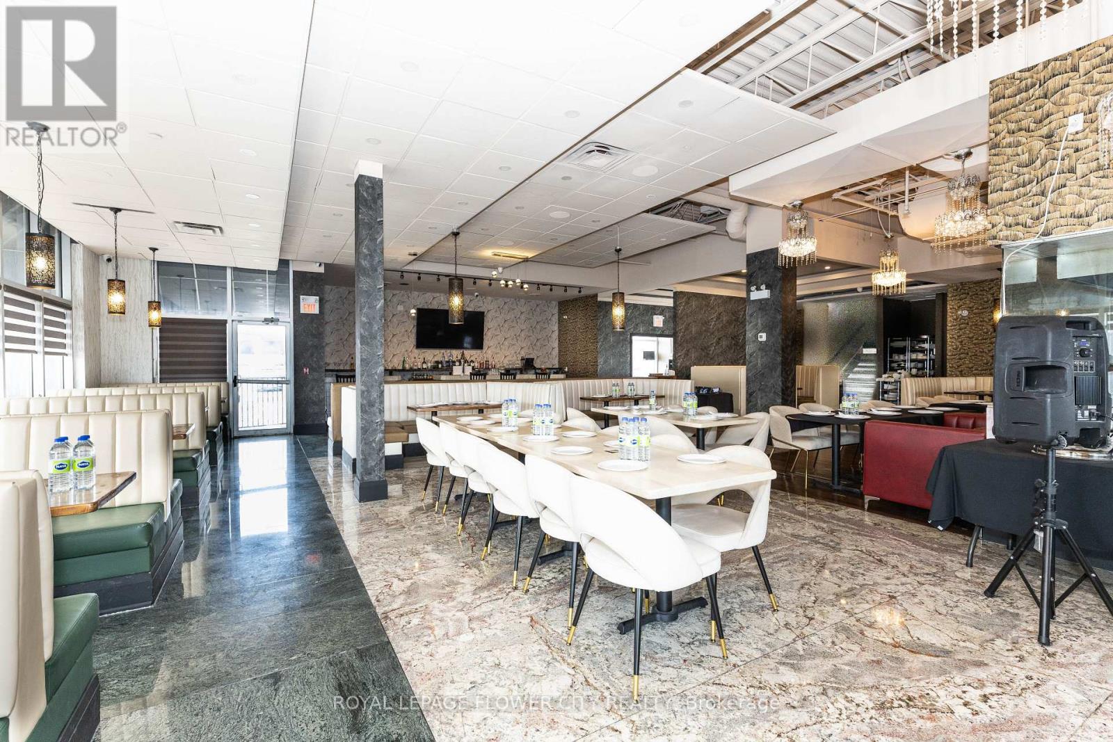 102 - 15 GATEWAY BOULEVARD, Brampton (Bramalea South Industrial), Ontario, L6T0H4 — Photo 6