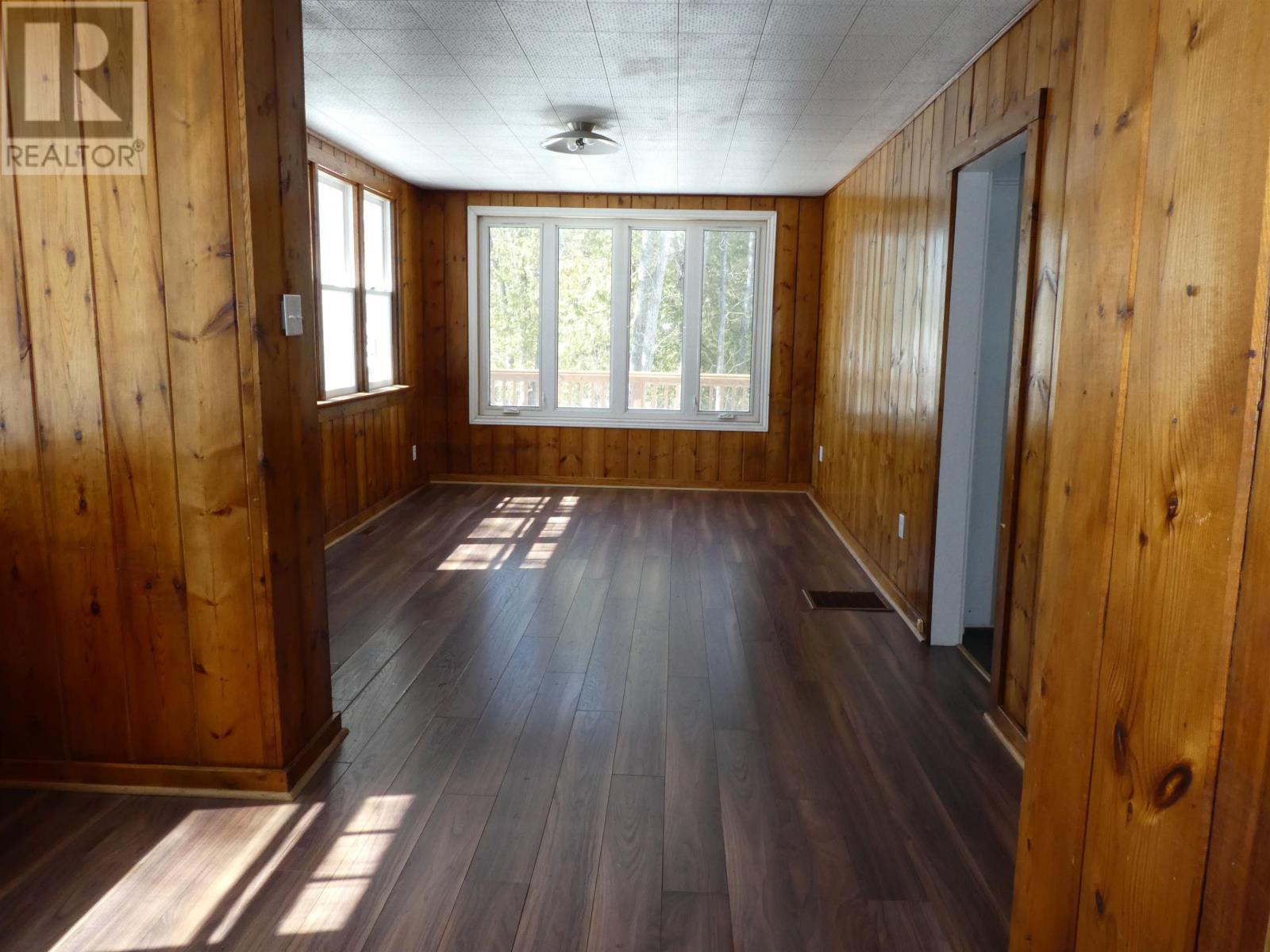 102 Cedar CRES, Longlac, Ontario, P0T2A0 — Photo 6
