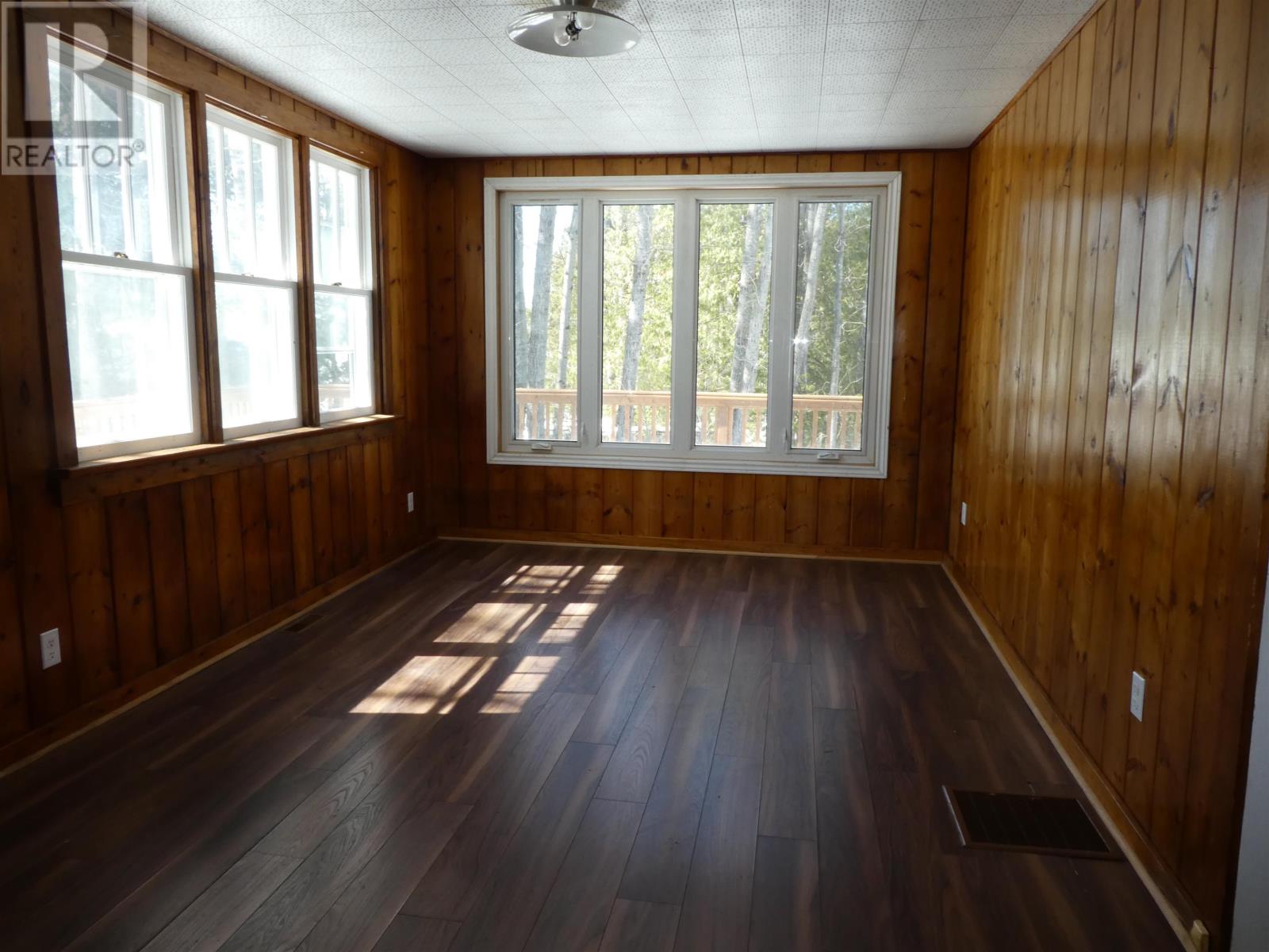 102 Cedar CRES, Longlac, Ontario, P0T2A0 — Photo 7