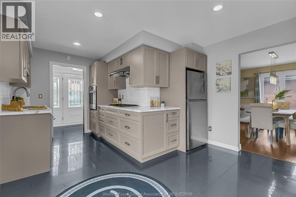 386 WOODRIDGE, Tecumseh, Ontario, N8N3A8 — Photo 14