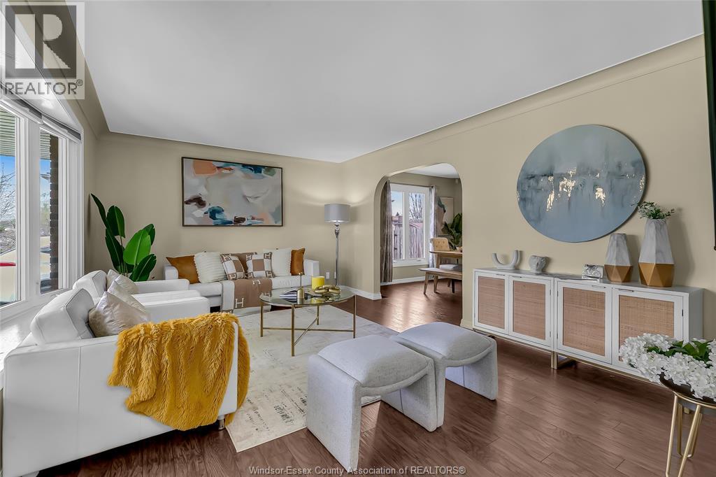 386 WOODRIDGE, Tecumseh, Ontario, N8N3A8 — Photo 3