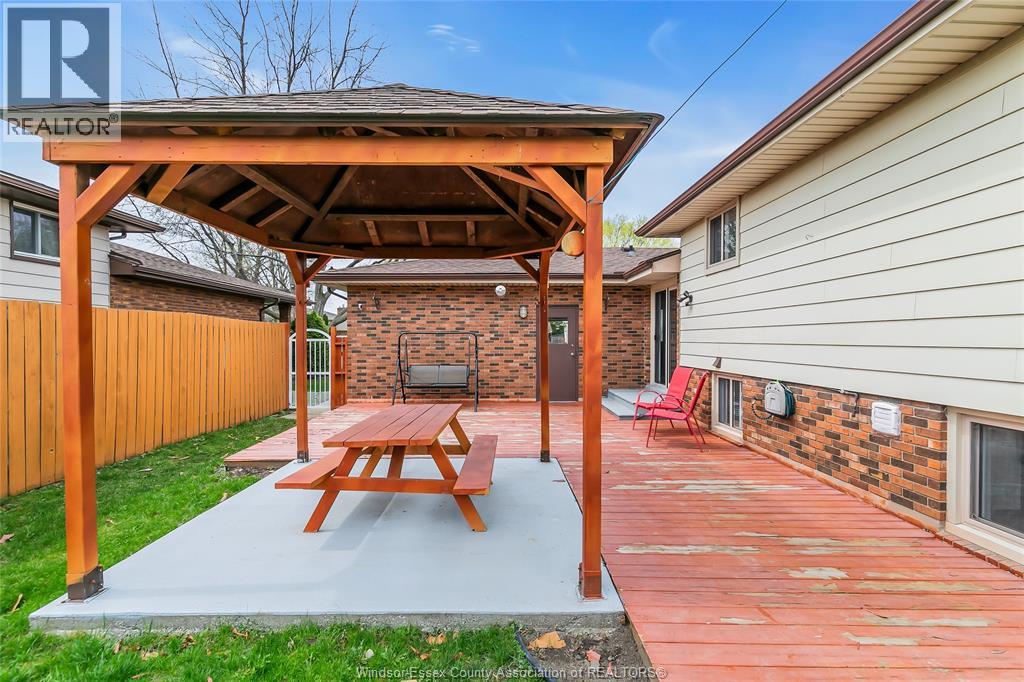 386 WOODRIDGE, Tecumseh, Ontario, N8N3A8 — Photo 32