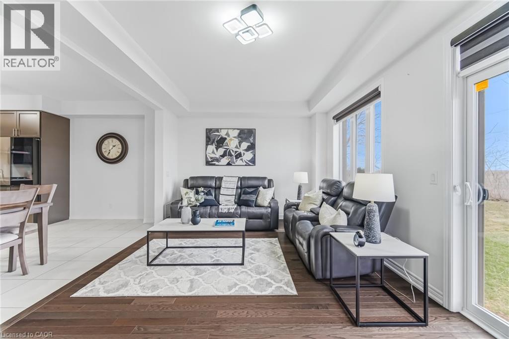 212 BROADACRE Drive, Kitchener, Ontario, N2R0S6 — Photo 15