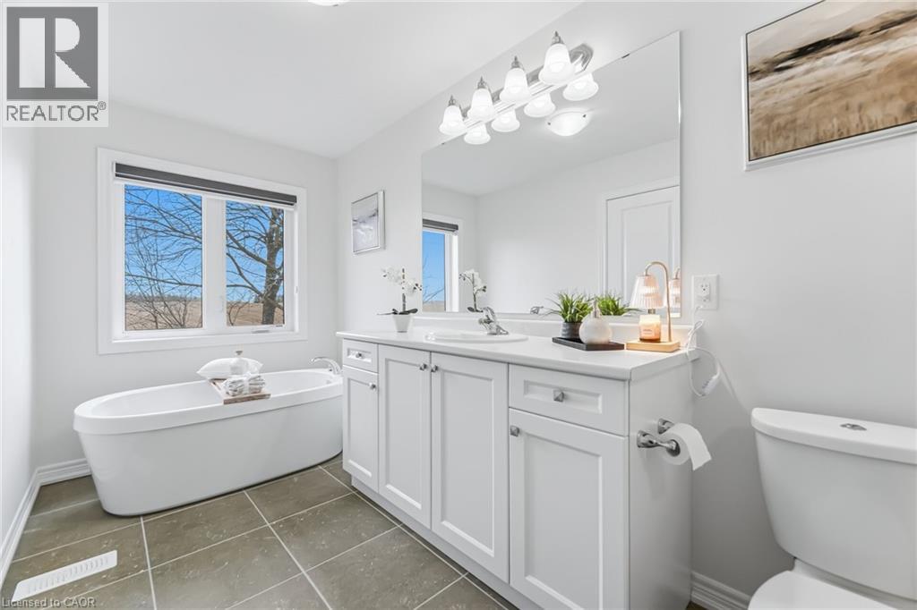 212 BROADACRE Drive, Kitchener, Ontario, N2R0S6 — Photo 23