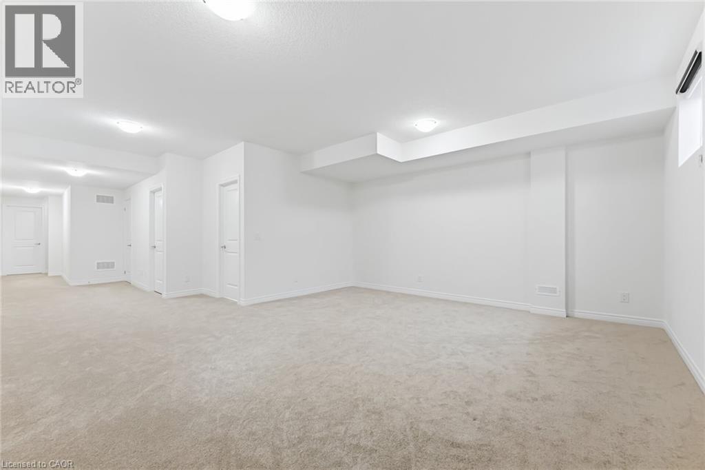 212 BROADACRE Drive, Kitchener, Ontario, N2R0S6 — Photo 30