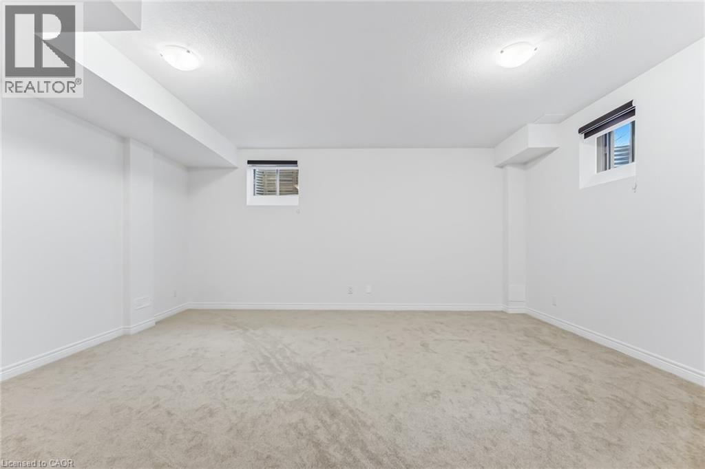212 BROADACRE Drive, Kitchener, Ontario, N2R0S6 — Photo 31