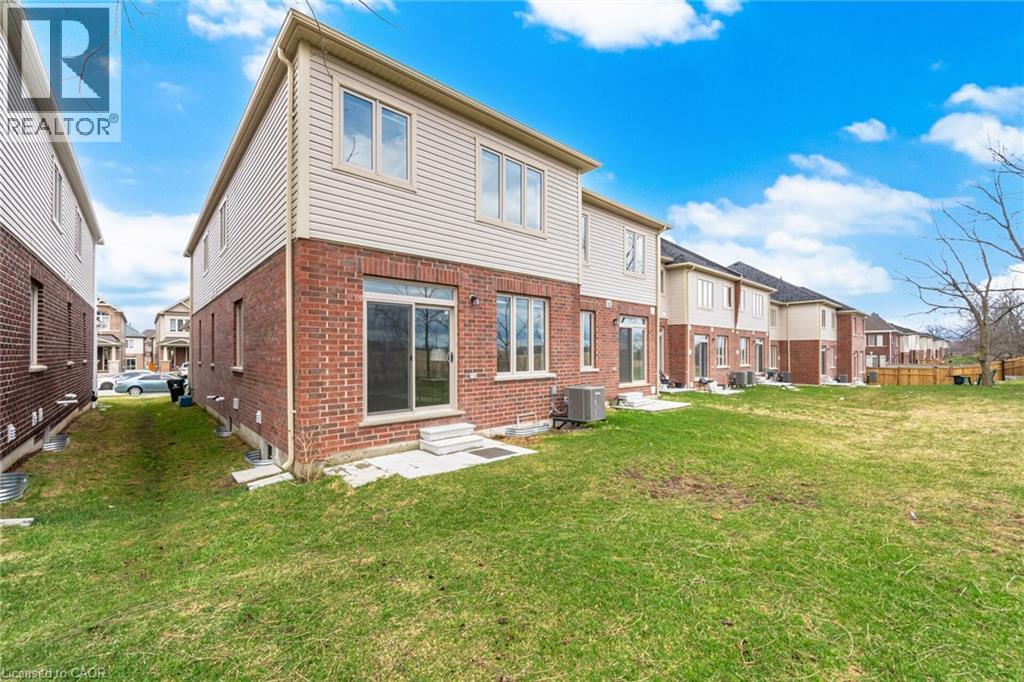 212 BROADACRE Drive, Kitchener, Ontario, N2R0S6 — Photo 35