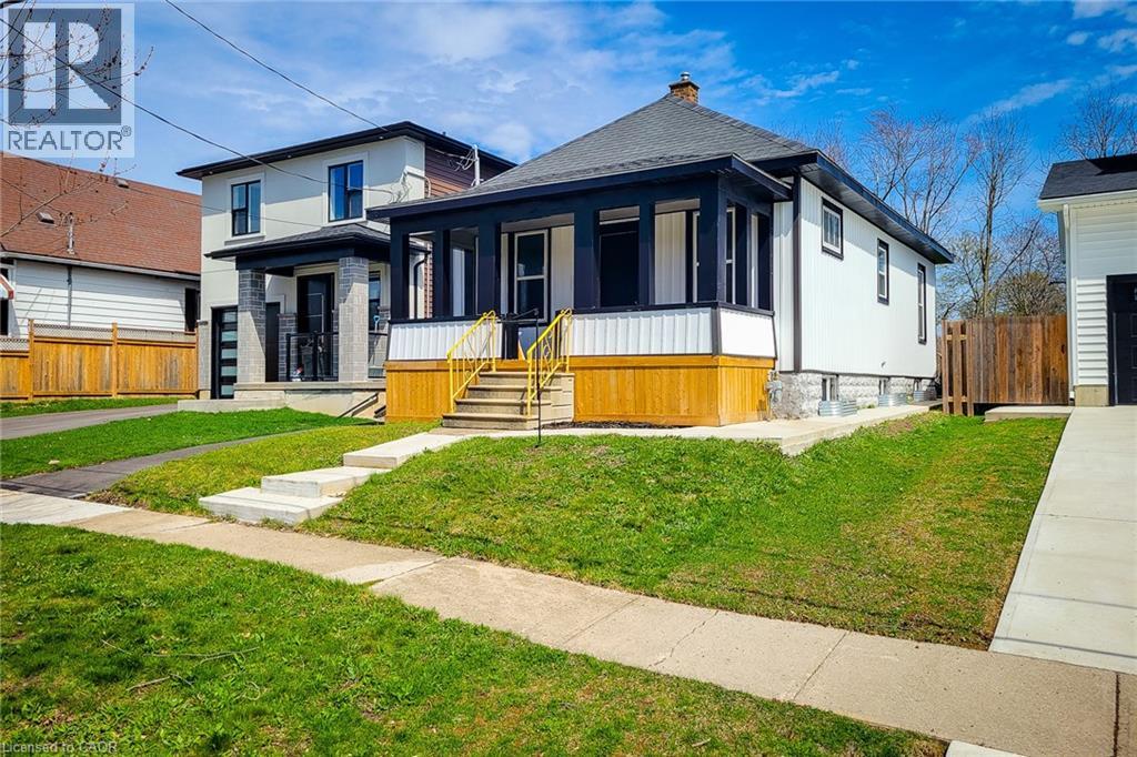 98 WELLAND Street N, Thorold, Ontario, L2V2C1 — Photo 3