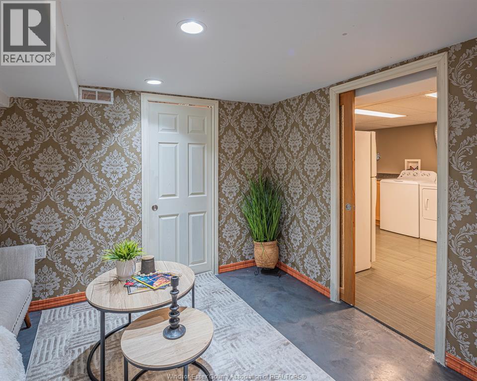 3446 MARK, Windsor, Ontario, N9E2X4 — Photo 29