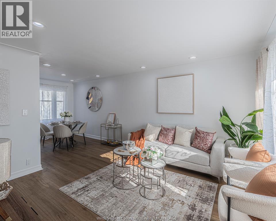 3446 MARK, Windsor, Ontario, N9E2X4 — Photo 3