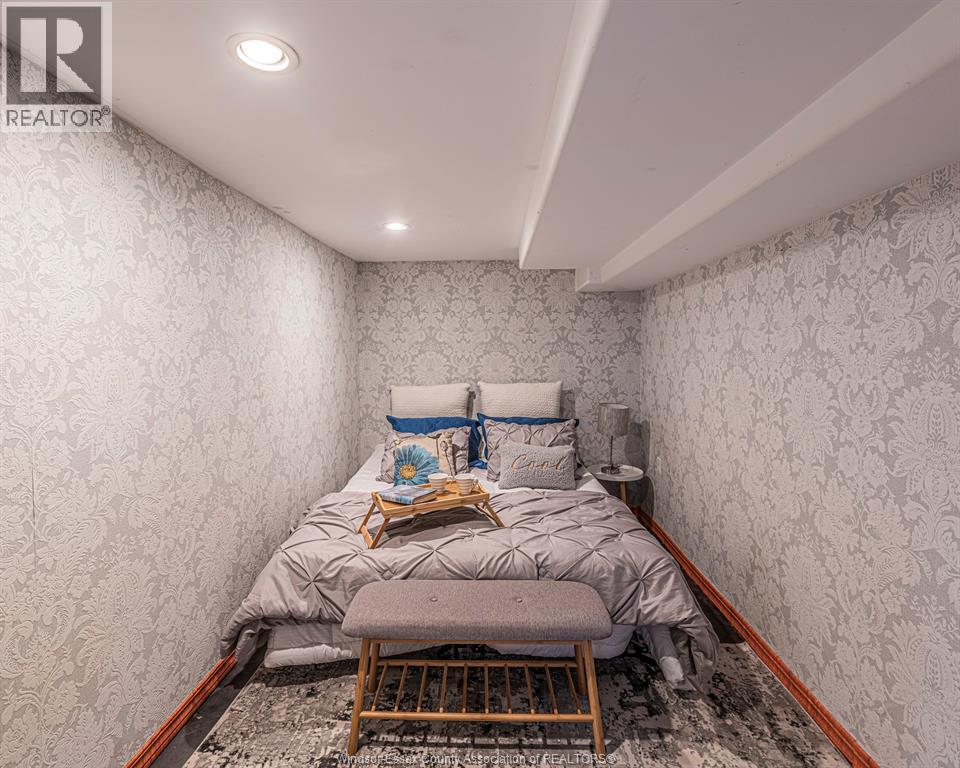 3446 MARK, Windsor, Ontario, N9E2X4 — Photo 38
