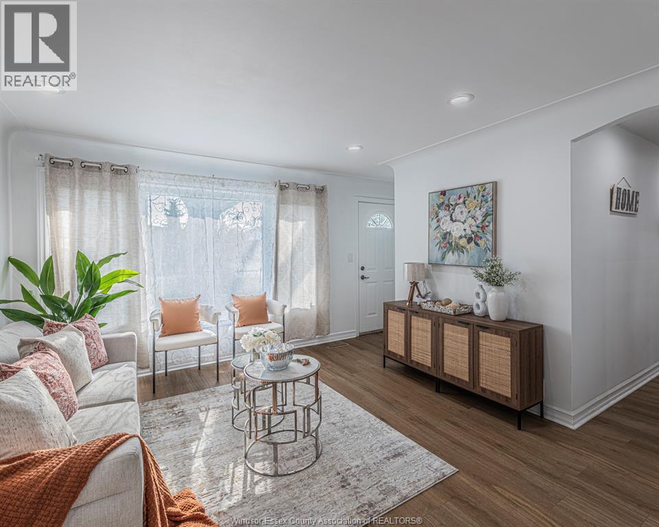 3446 MARK, Windsor, Ontario, N9E2X4 — Photo 7