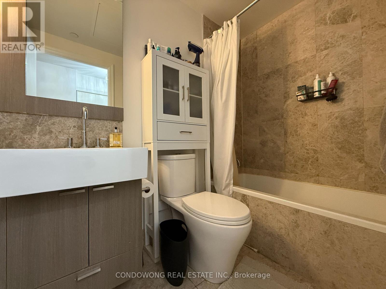 1303 - 88 BLUE JAYS WAY, Toronto (Waterfront Communities), Ontario, M5V0L7 — Photo 11