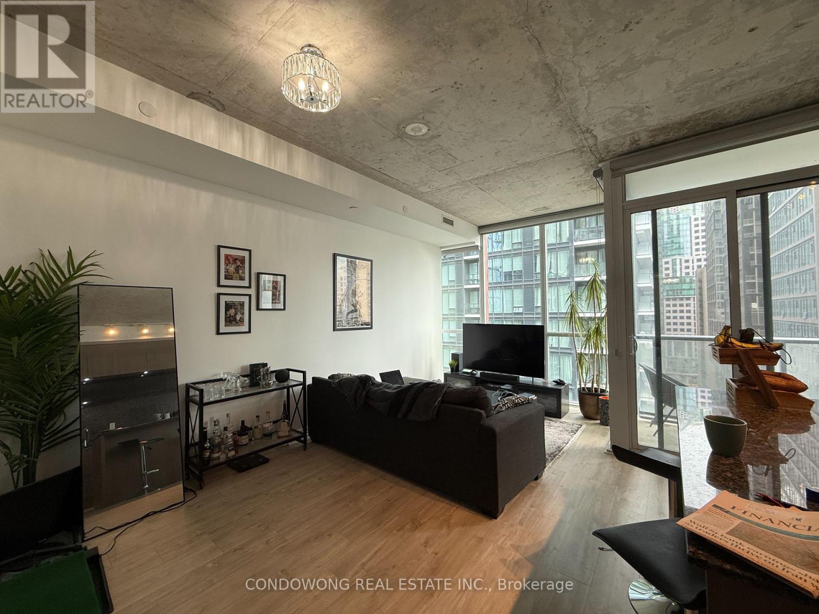 1303 - 88 BLUE JAYS WAY, Toronto (Waterfront Communities), Ontario, M5V0L7 — Photo 8