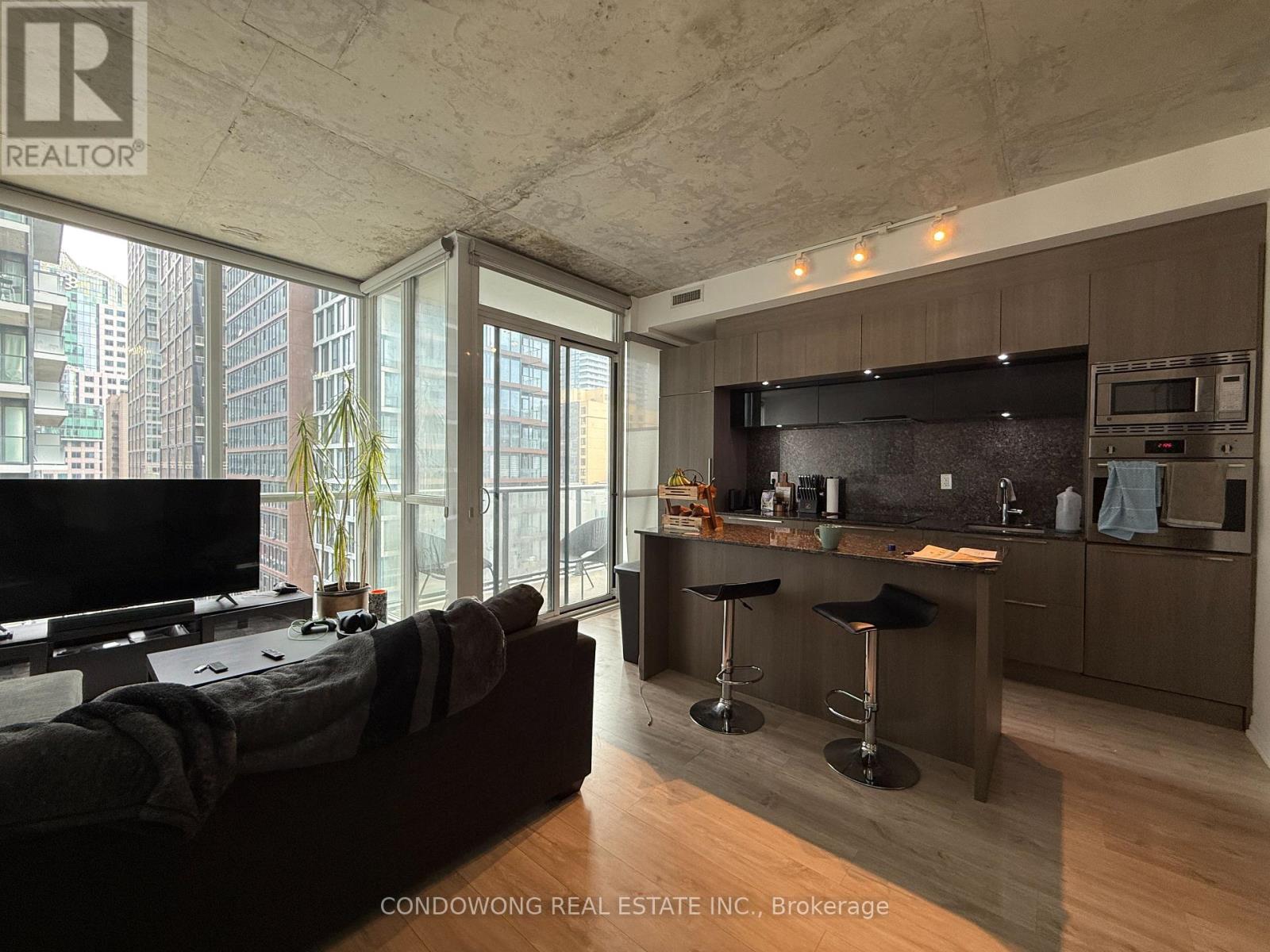 1303 - 88 BLUE JAYS WAY, Toronto (Waterfront Communities), Ontario, M5V0L7 — Photo 9