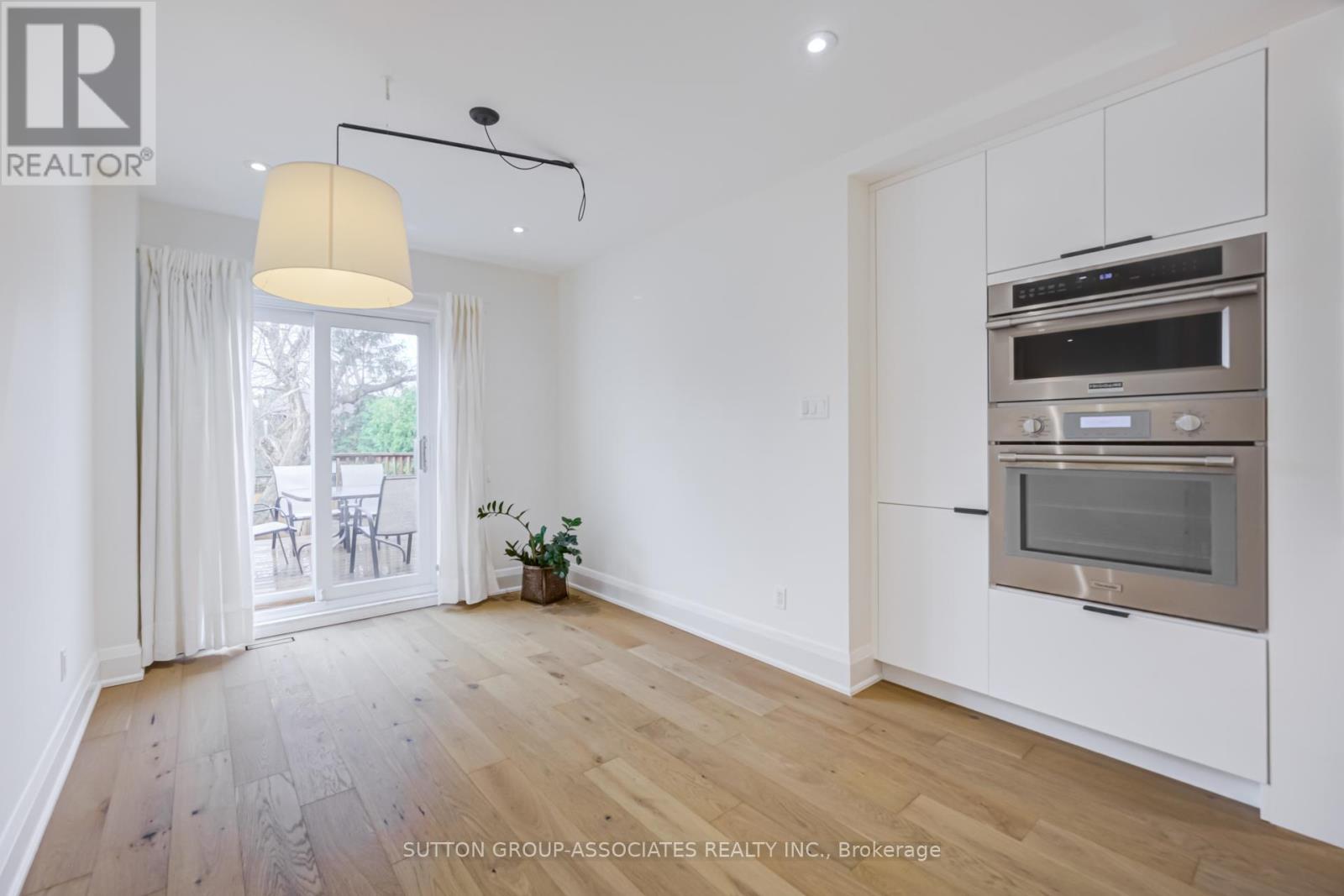 UPPER - 422 RUSHTON ROAD, Toronto (Humewood-Cedarvale), Ontario, M6C2Y3 — Photo 22